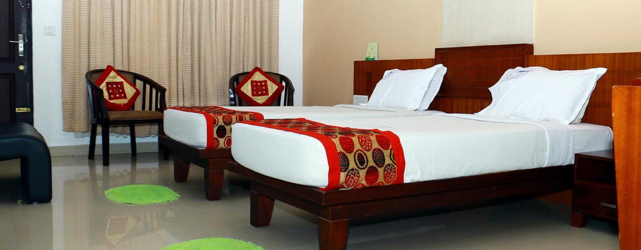 Hotel Soorya Regency Malappuram Bagian luar foto